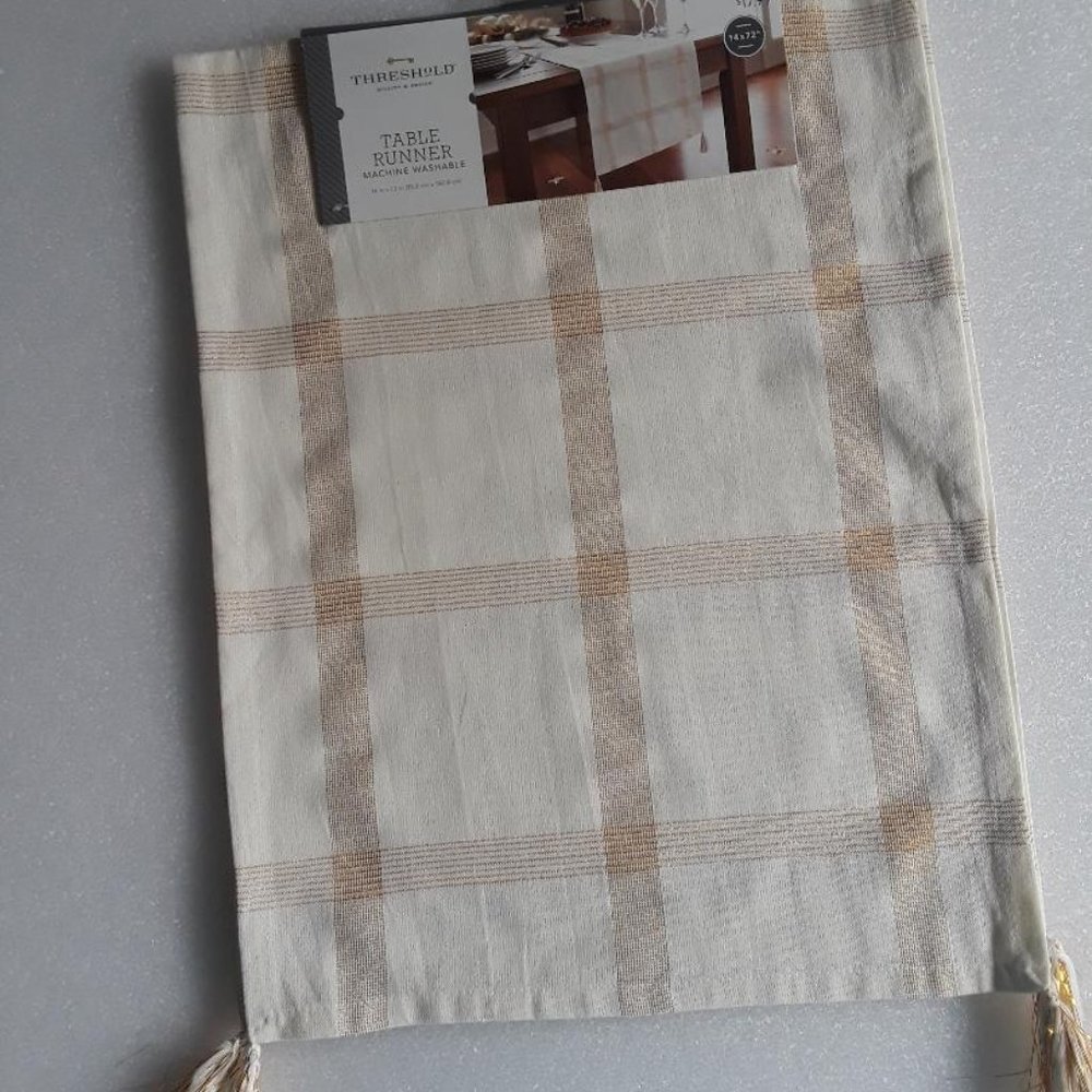 2 Table Runners, Cream with gold threads- 14x72 - Picture 3 of 4